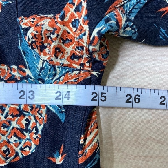 Island Shores Silk Button Up Camp Shirt Black Pineapple Print Size L - Picture 4 of 5
